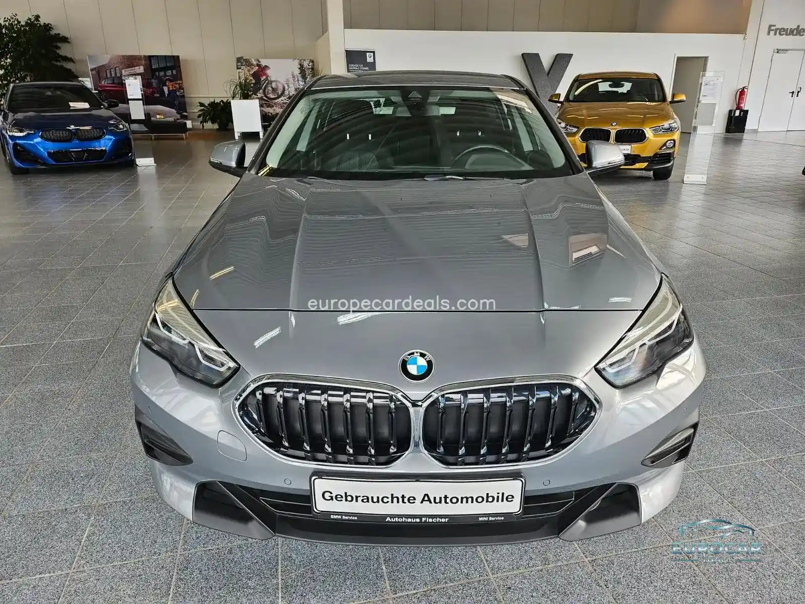 BMW 218
