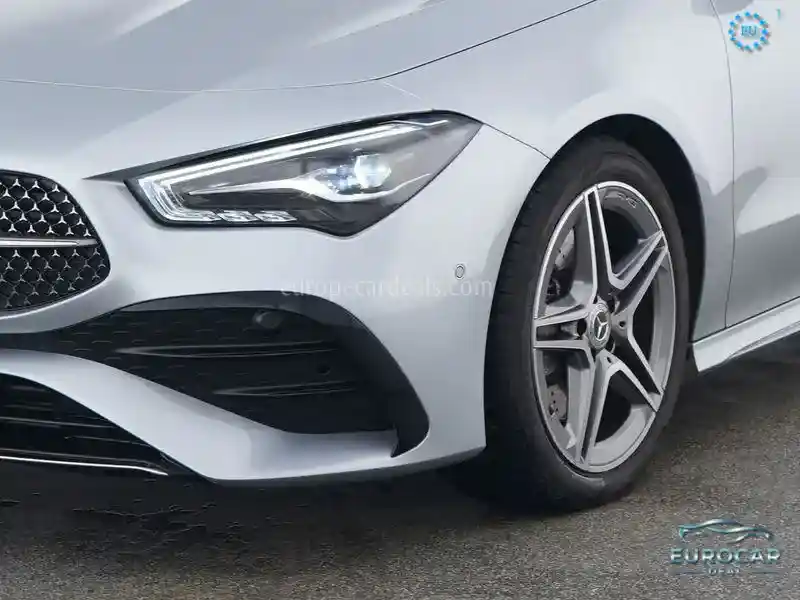 Mercedes-Benz CLA 200 Shooting Brake