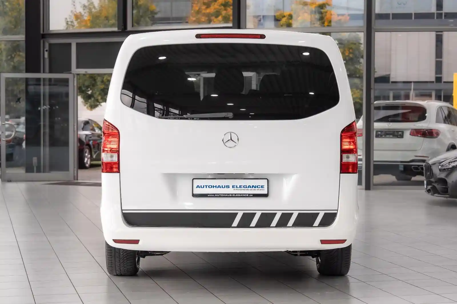 Mercedes-Benz V 200