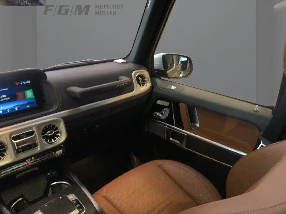 Mercedes-Benz G 450