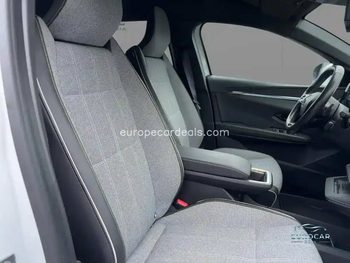 Renault Megane E-TECH