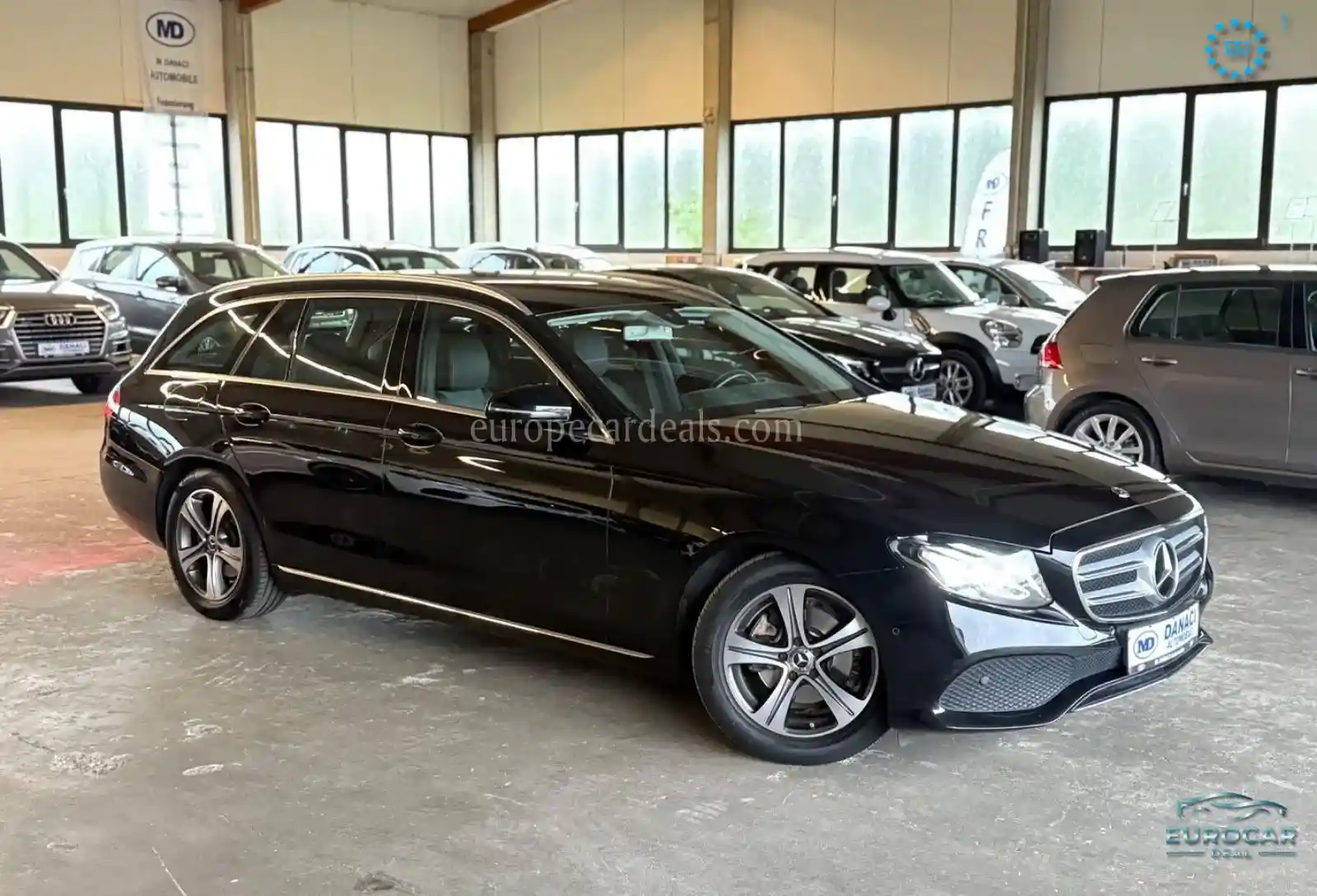 Mercedes-Benz E 200