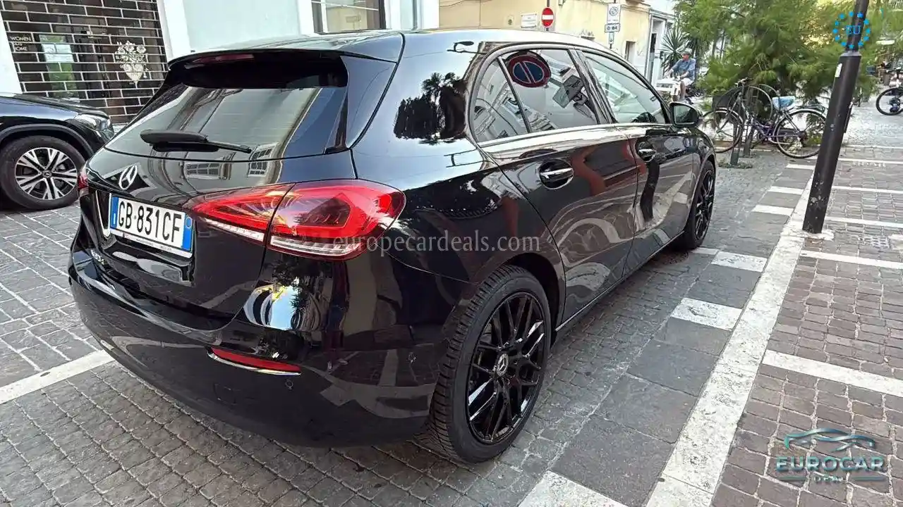 Mercedes-Benz A 180