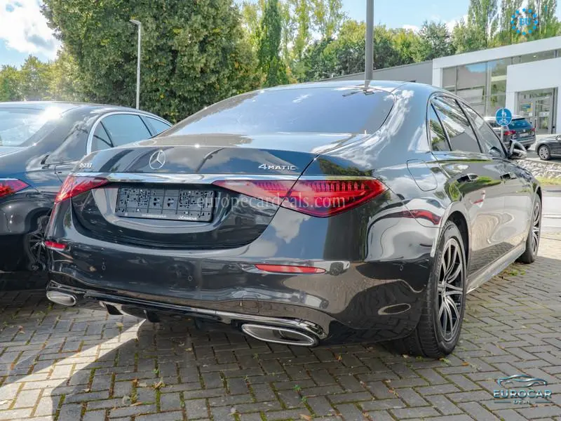 Mercedes-Benz S 500