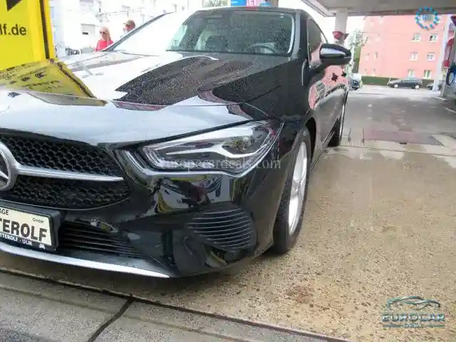 Mercedes-Benz CLA 180 Shooting Brake