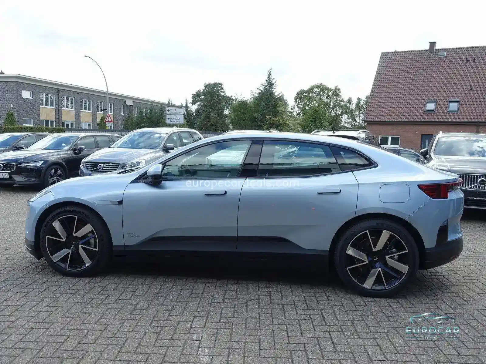 Polestar 4