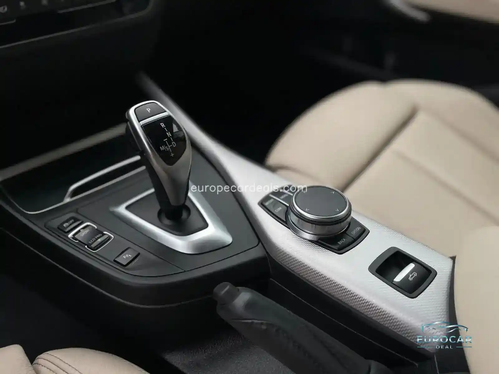 BMW M240i