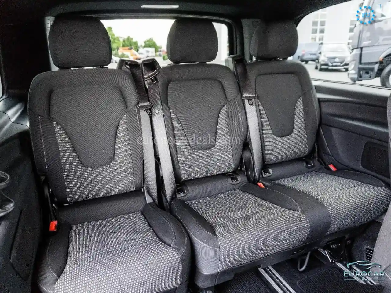 Mercedes-Benz V 250