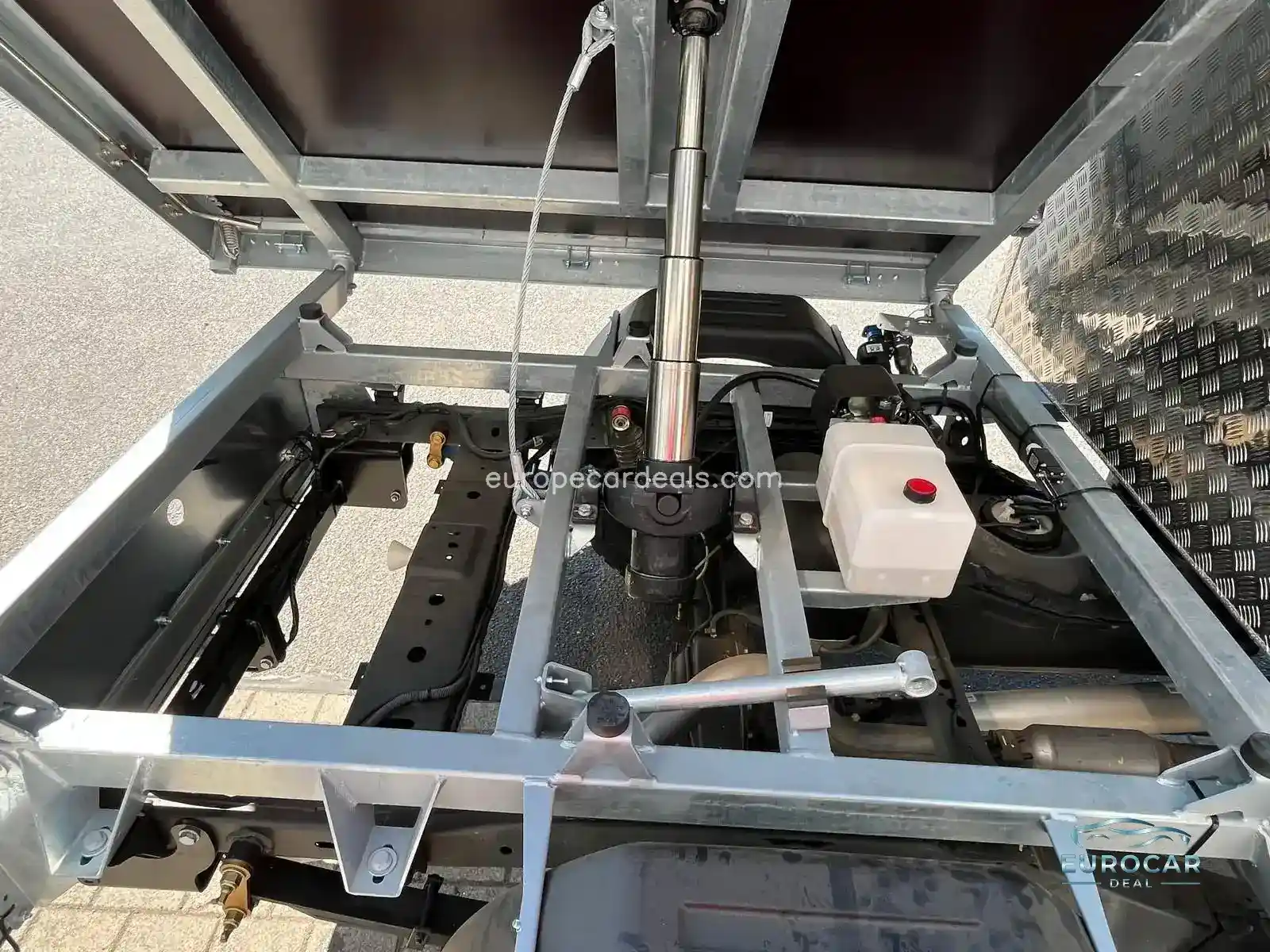 Single Cab 4×4 L mit Kipper Box + SOFORT+