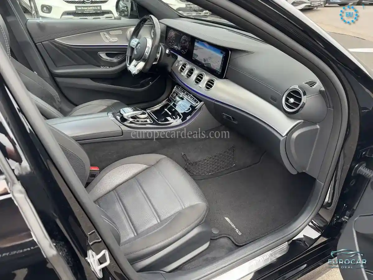 Mercedes-Benz E 63 AMG