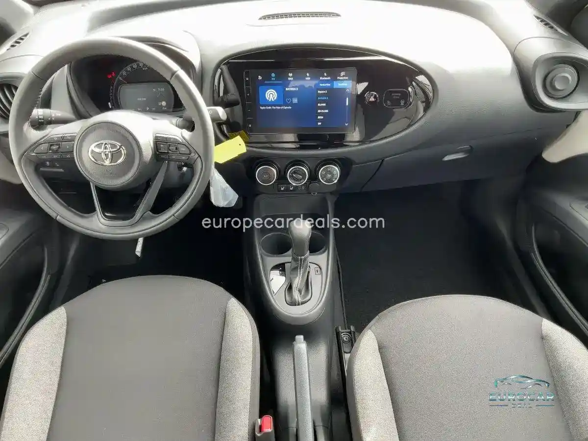 Toyota Aygo (X)