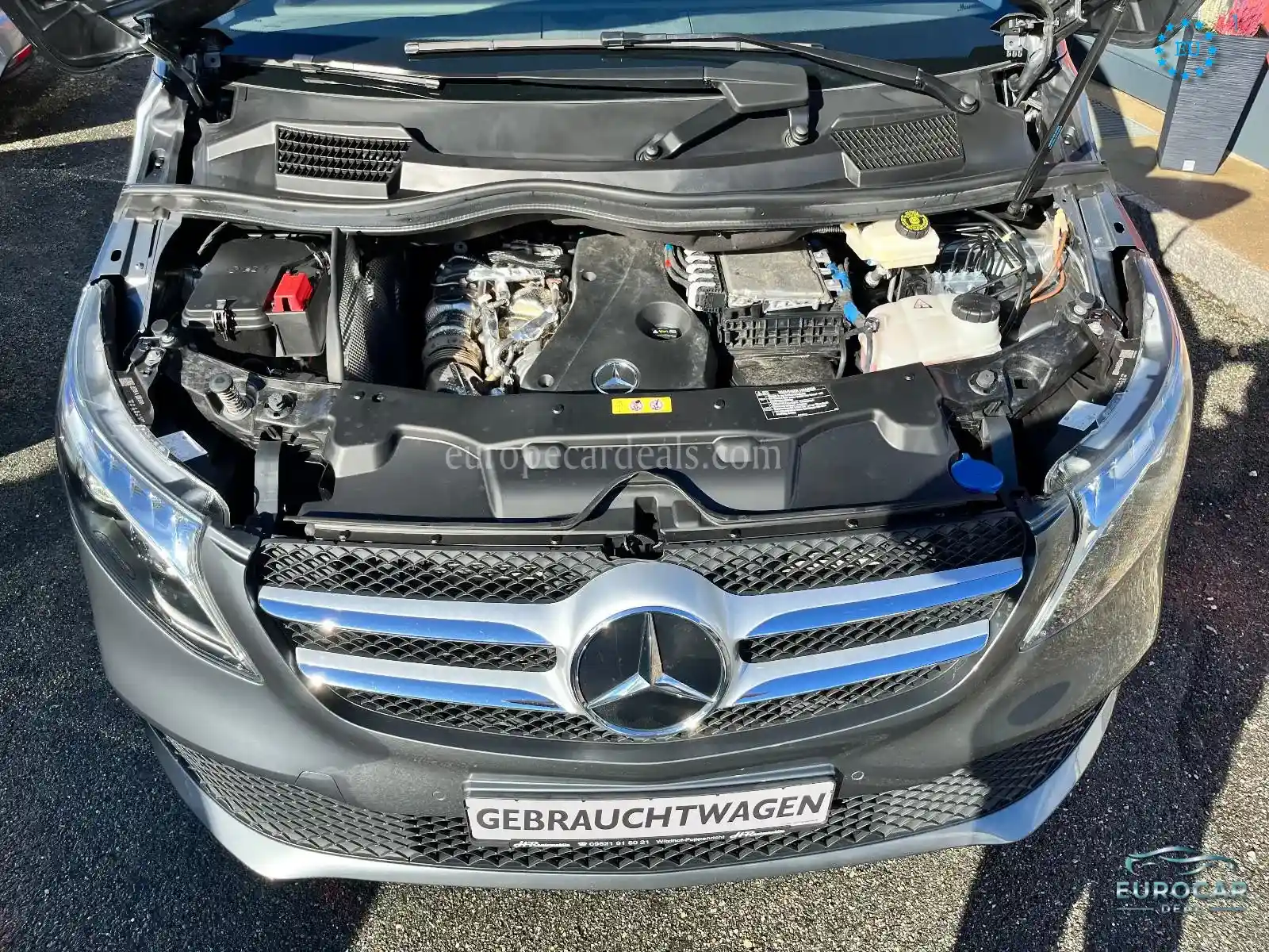 Mercedes-Benz V 250