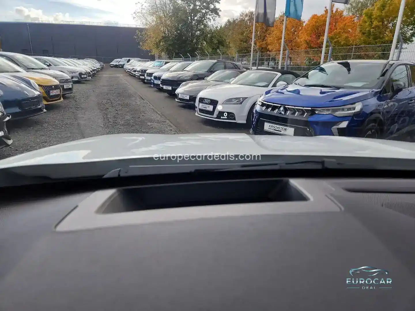 Mitsubishi Plug-in Hybrid Outlander