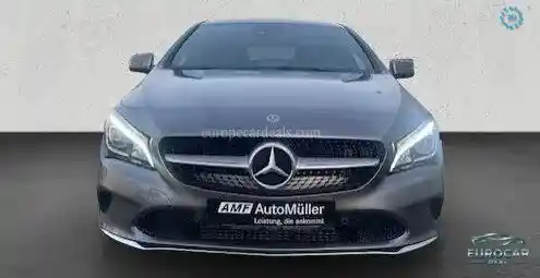 Mercedes-Benz CLA 200 Shooting Brake