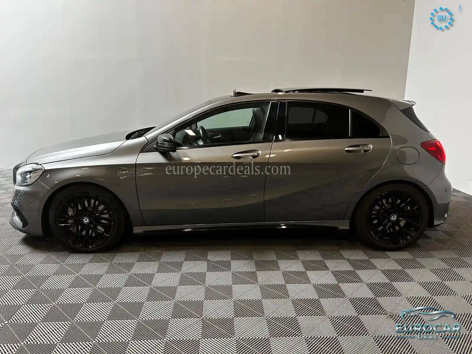 Mercedes-Benz A 45 AMG