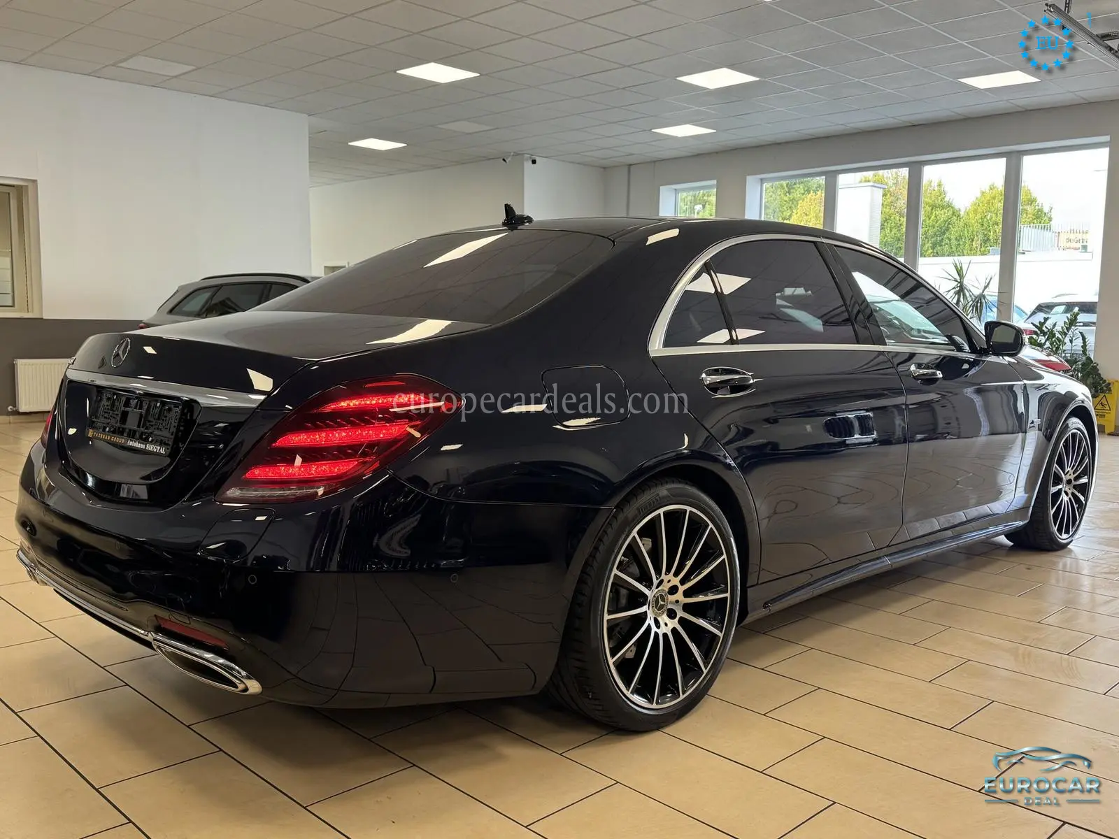 Mercedes-Benz S 560