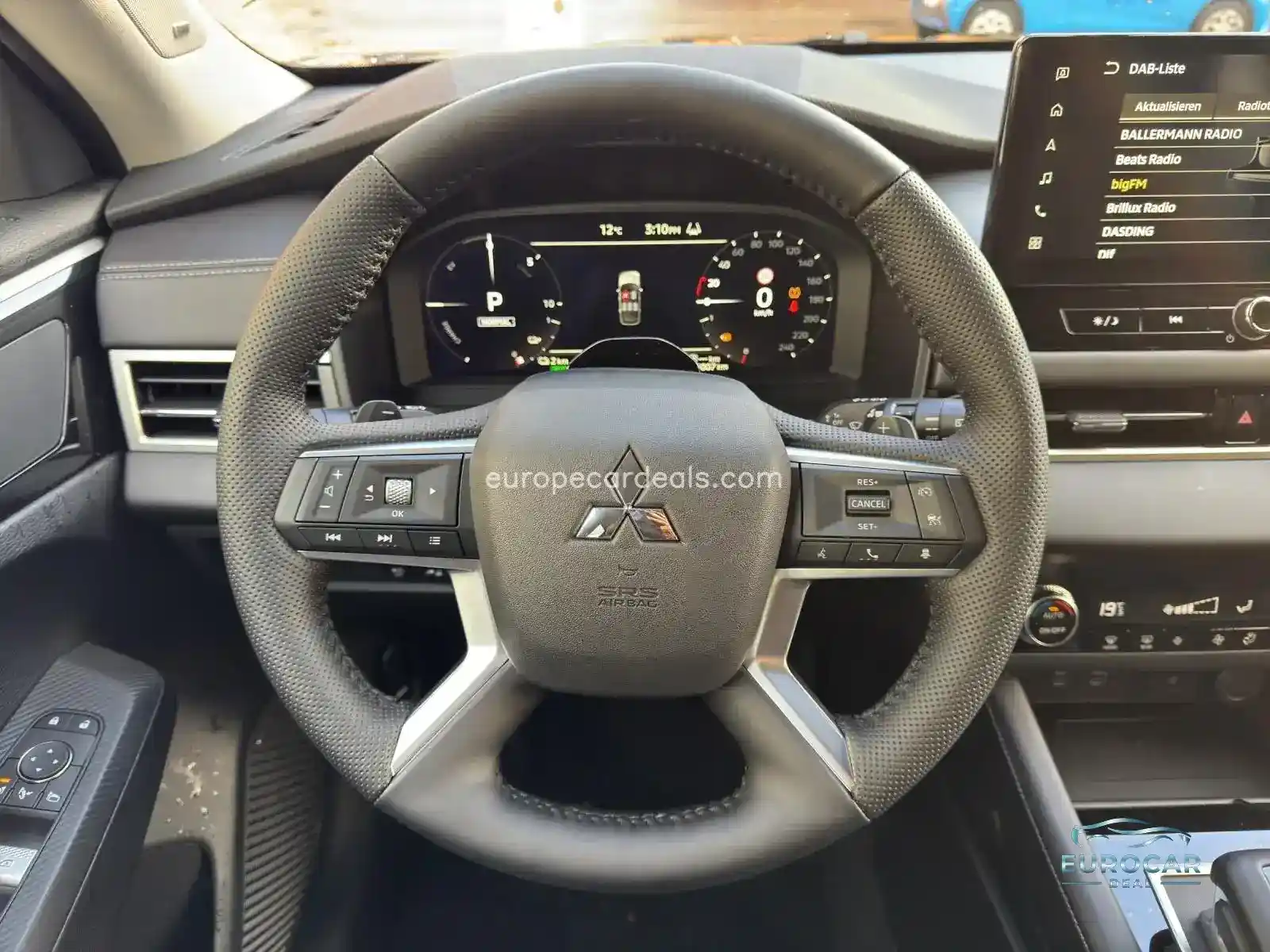 Mitsubishi Plug-in Hybrid Outlander