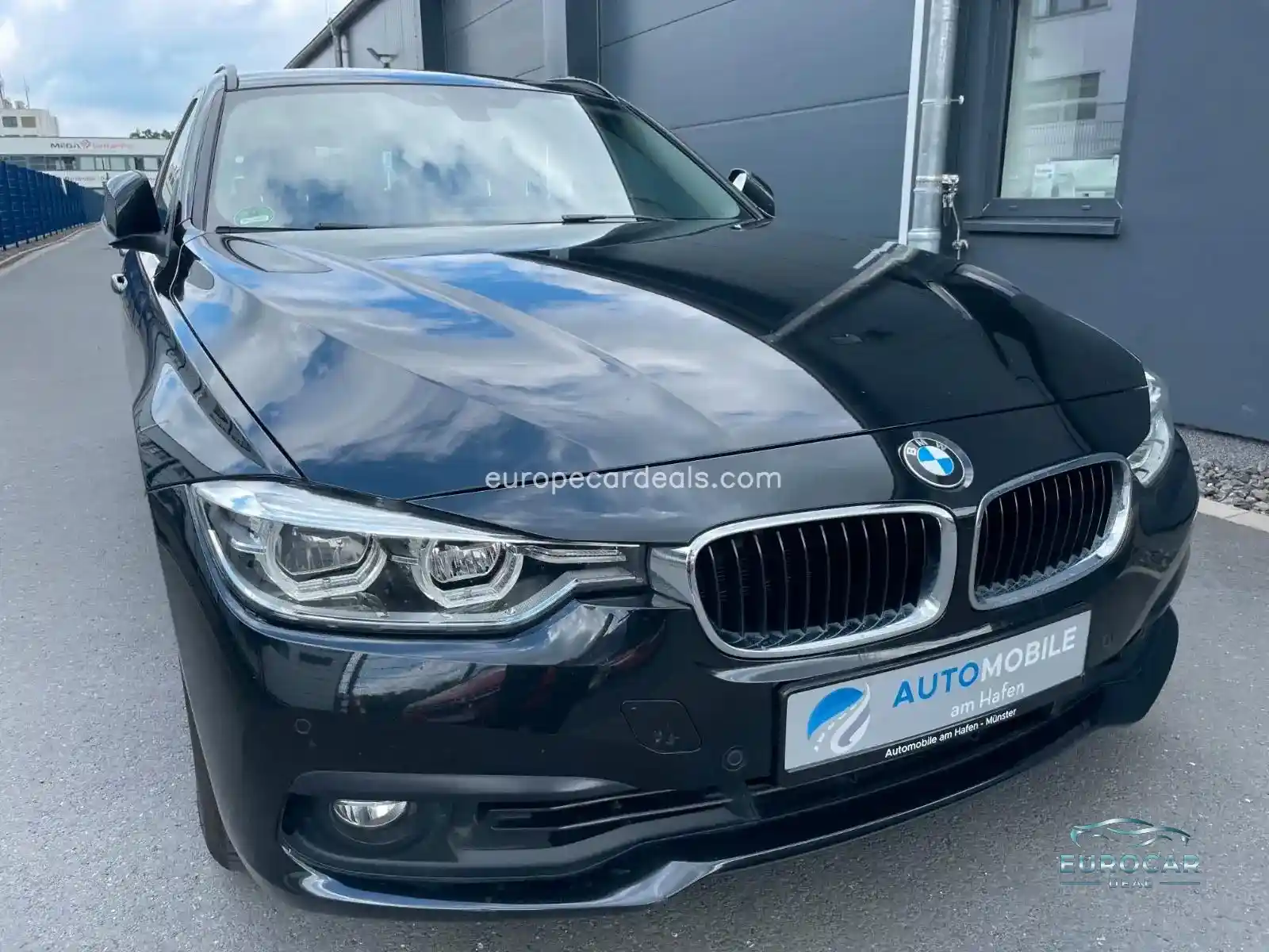 BMW 320