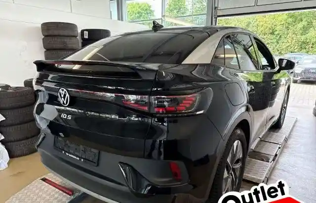 Volkswagen ID.5