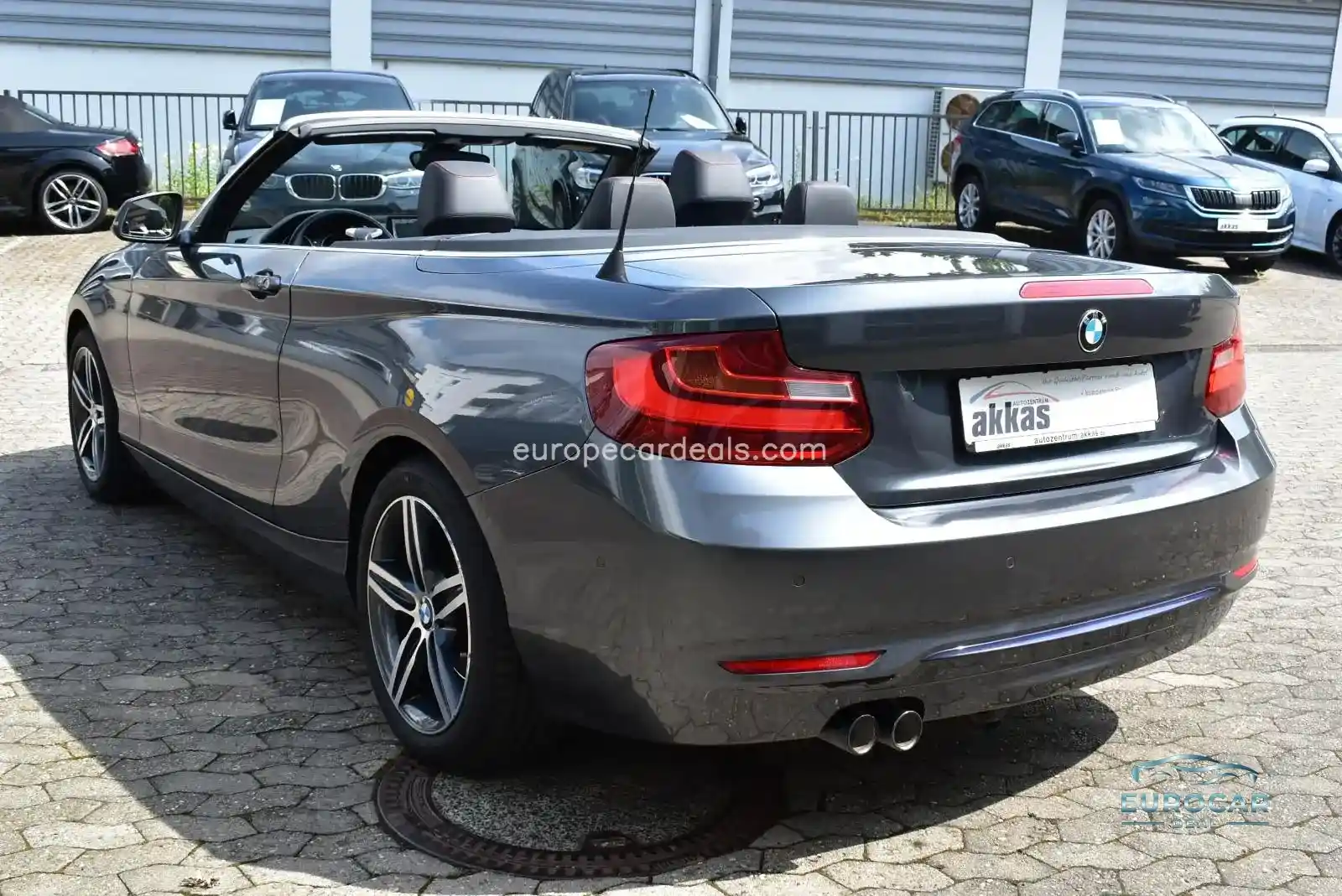 BMW 220