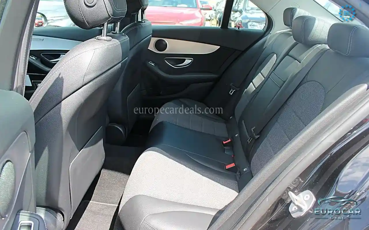 Mercedes-Benz C 180