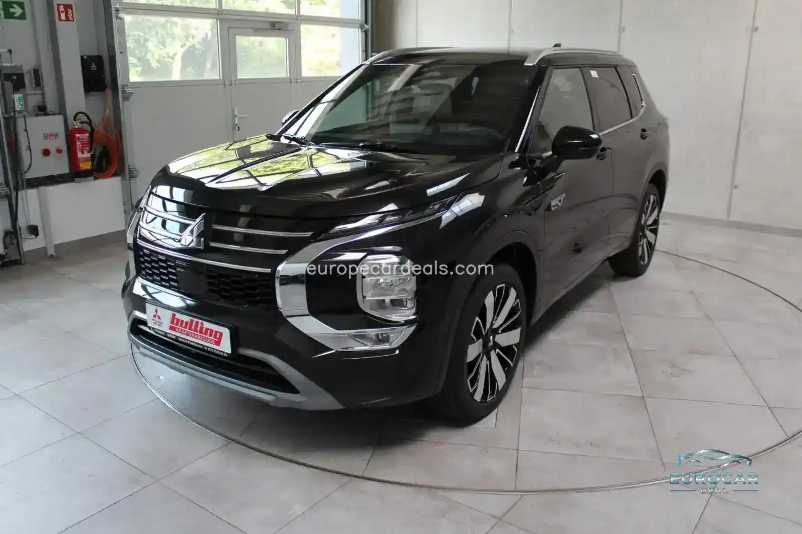 Mitsubishi Plug-in Hybrid Outlander
