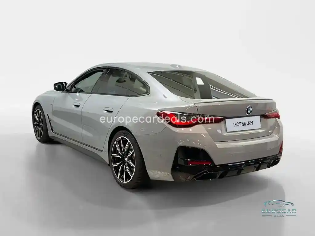 BMW M440
