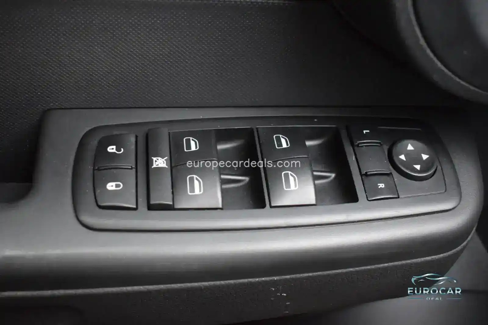 Dodge Nitro