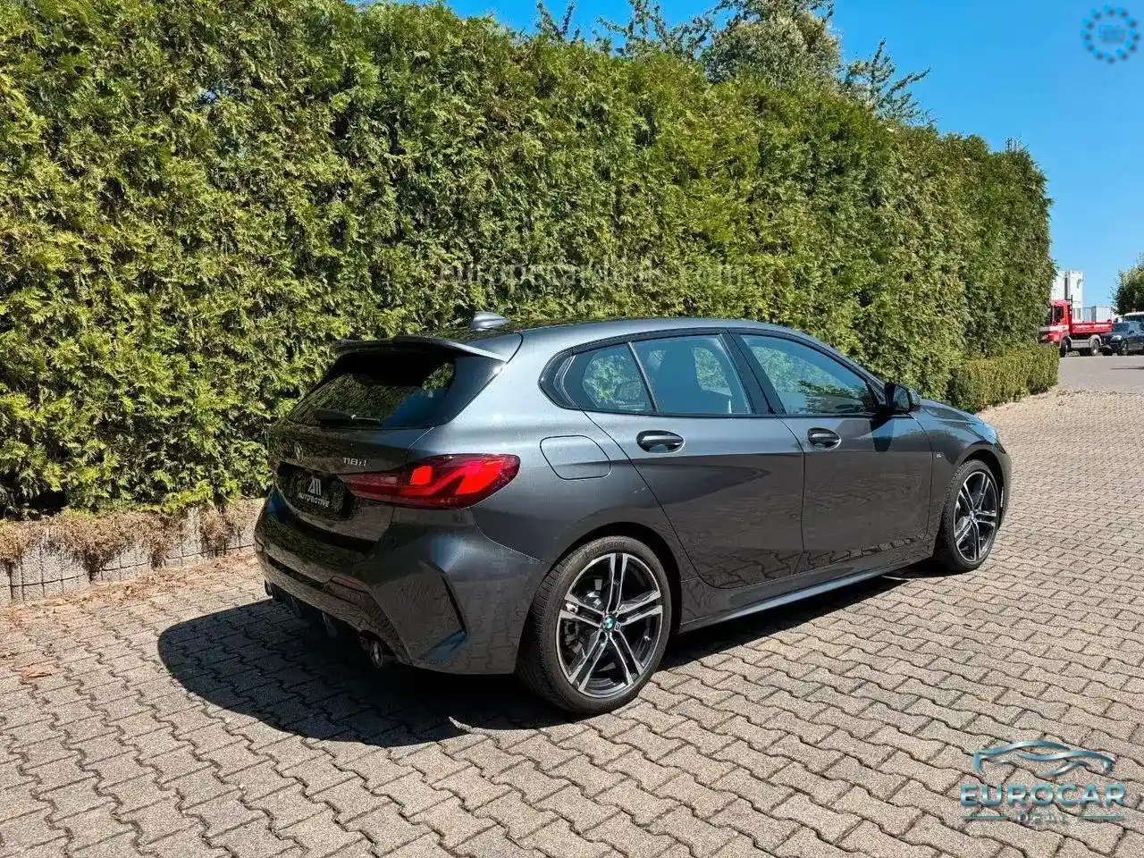 BMW 118