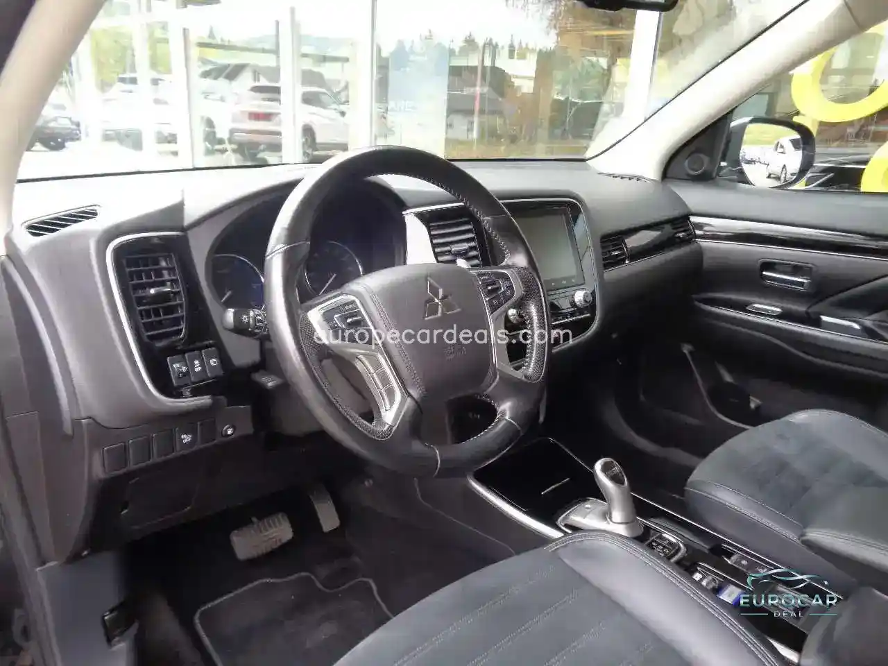 Mitsubishi Plug-in Hybrid Outlander