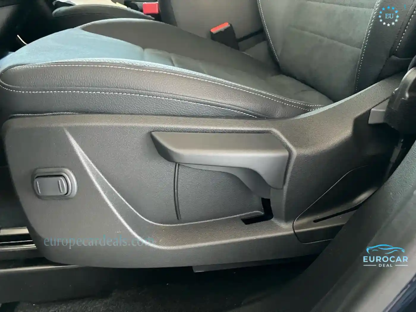 Mercedes-Benz EQT