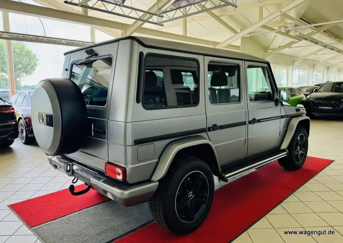 Mercedes-Benz G 500