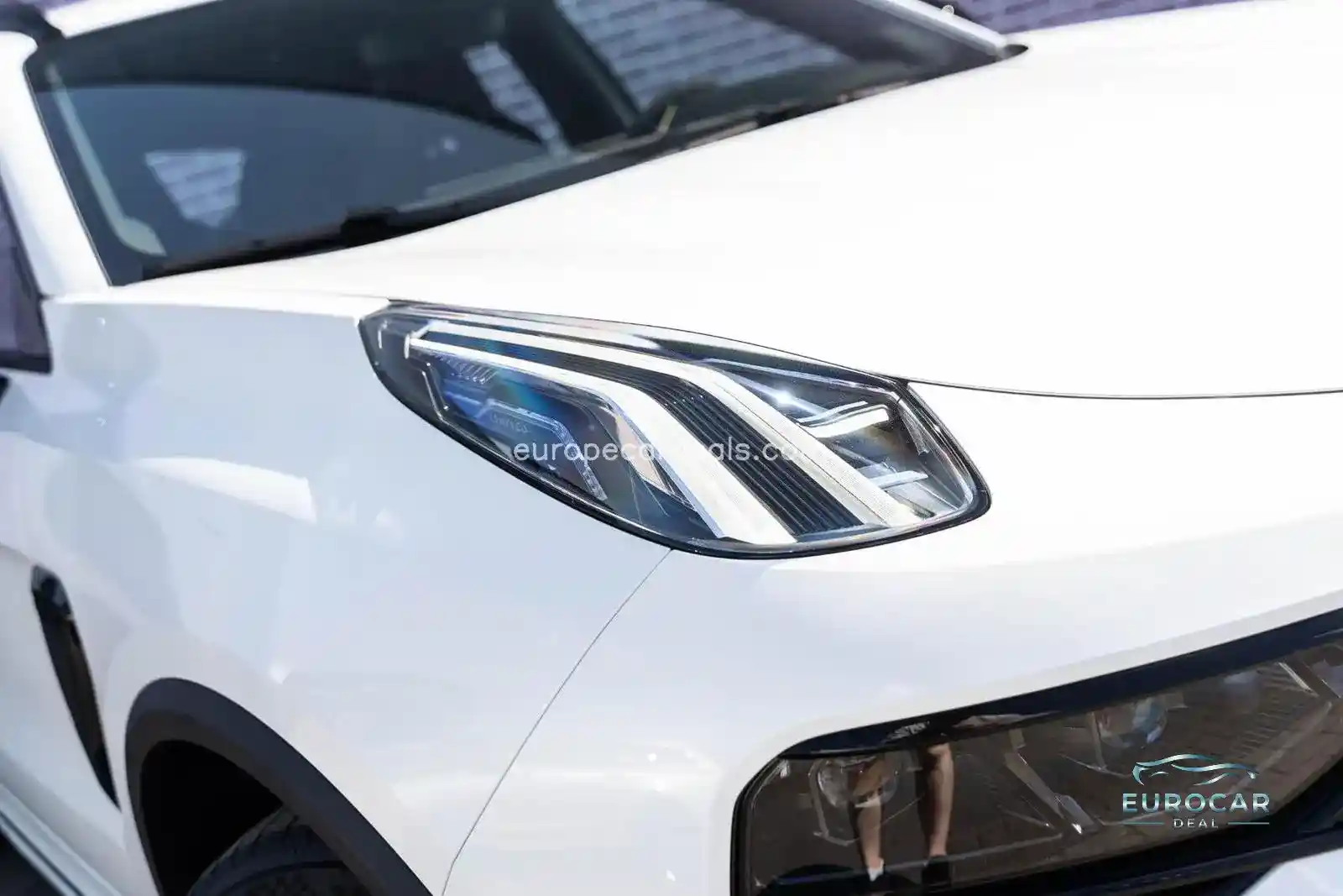 Lynk&Co 01