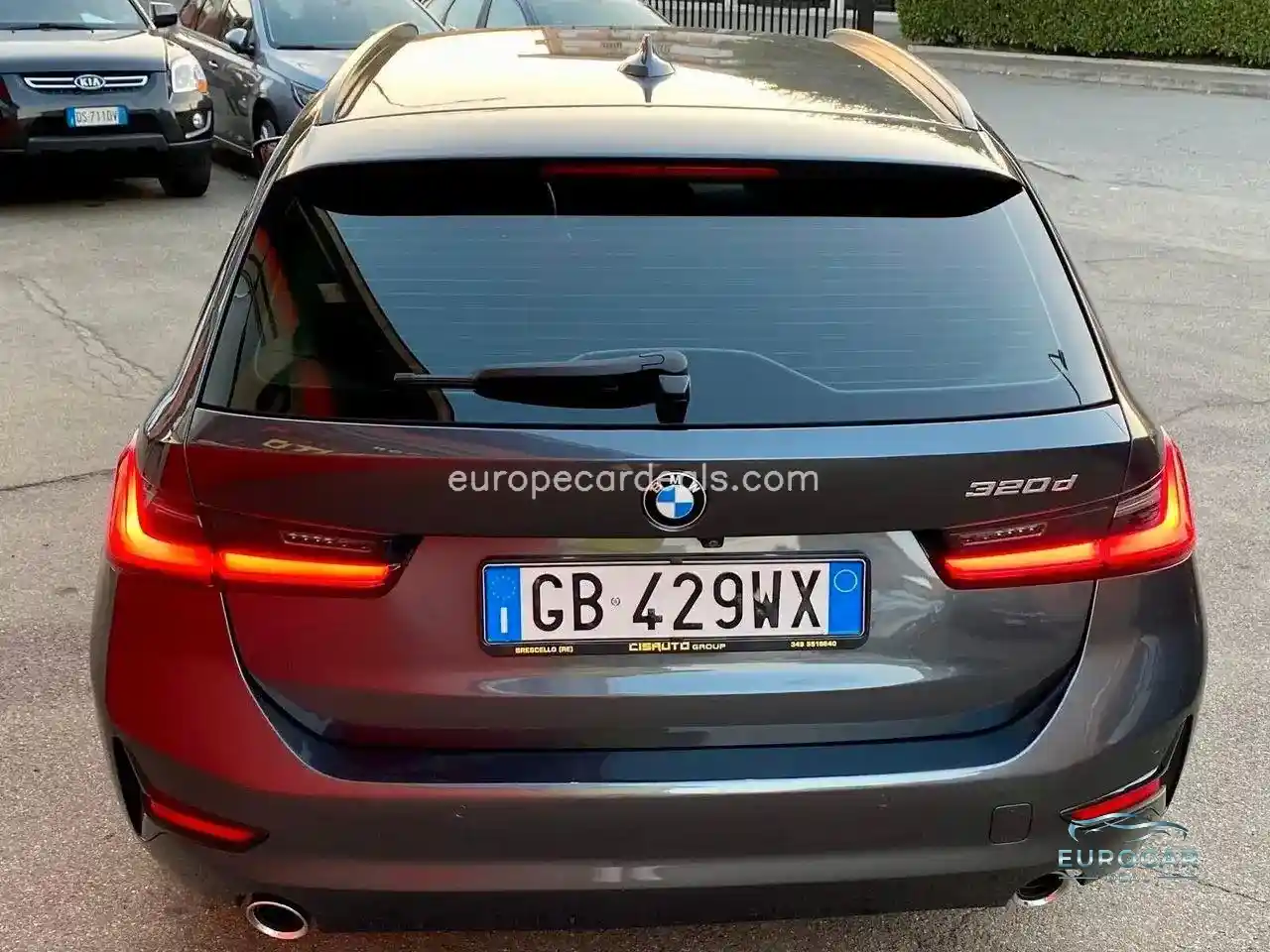 BMW 320
