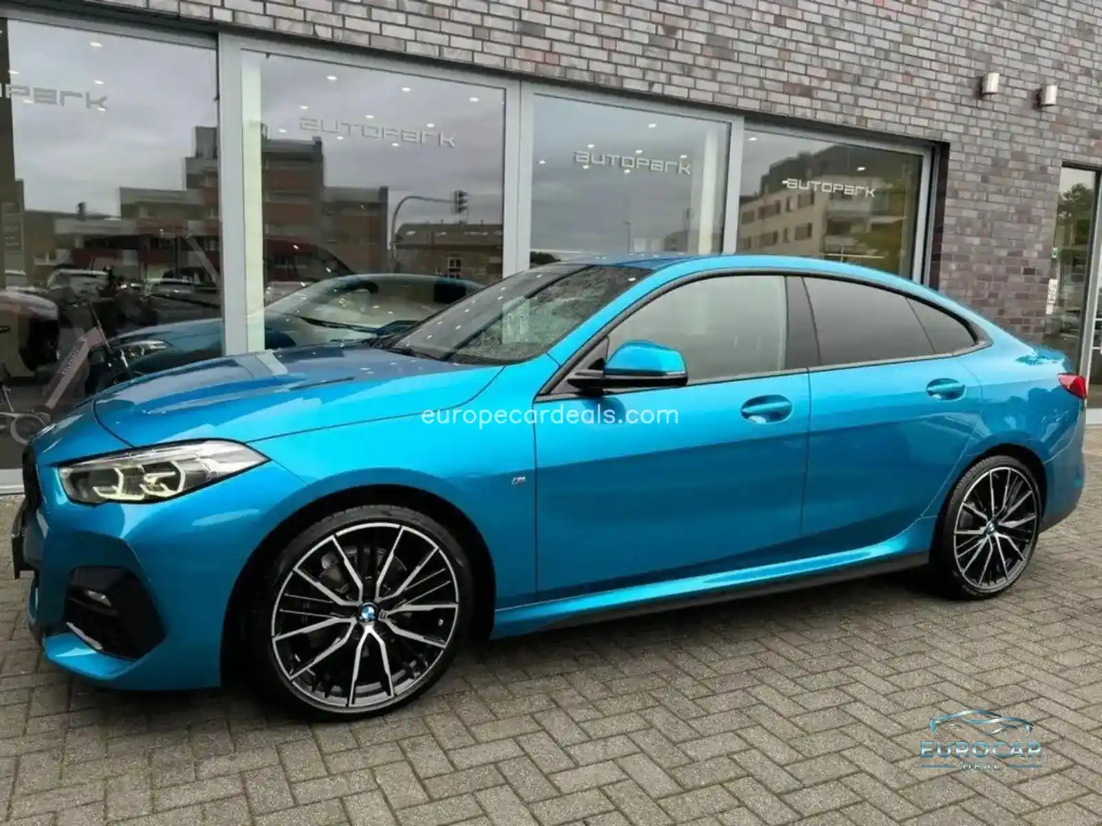 BMW 218