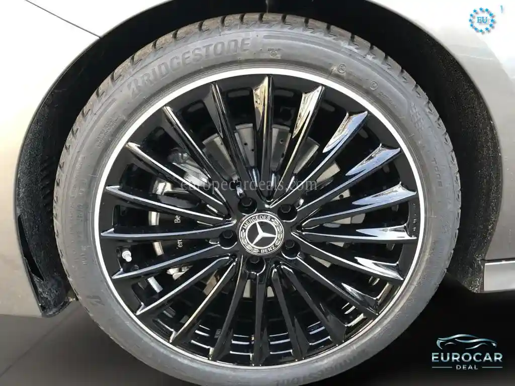 Mercedes-Benz CLA 220