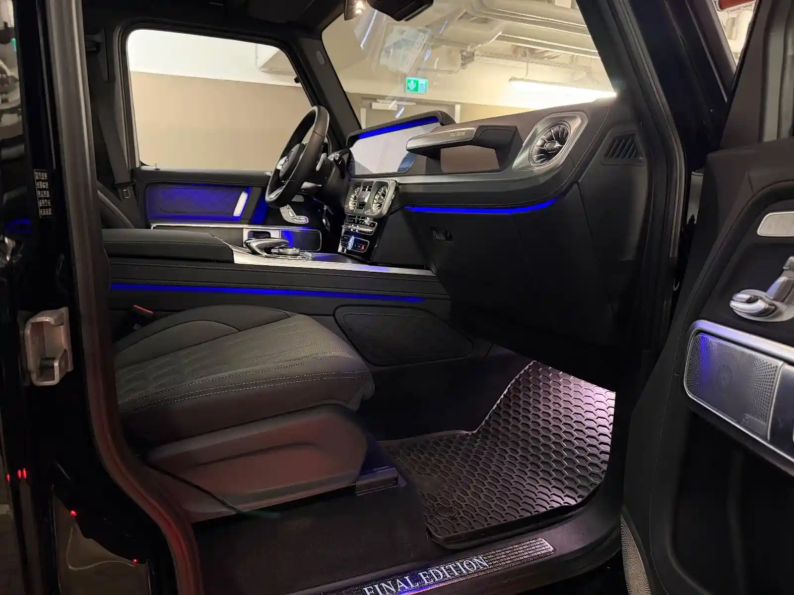 Mercedes-Benz G 500