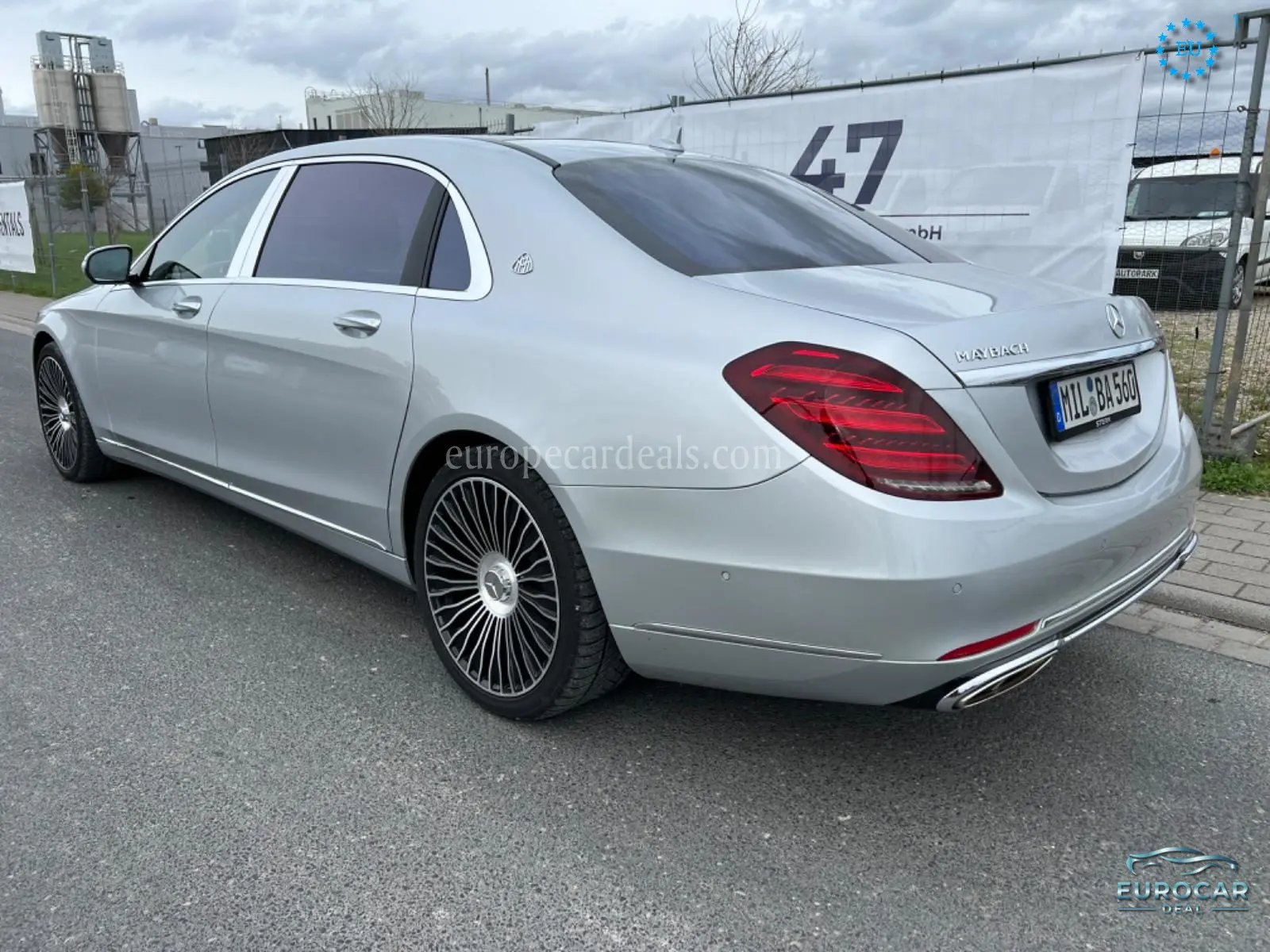 Mercedes-Benz S 560