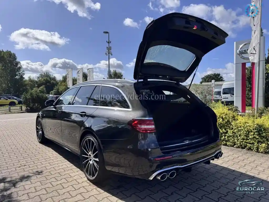 Mercedes-Benz E 53 AMG
