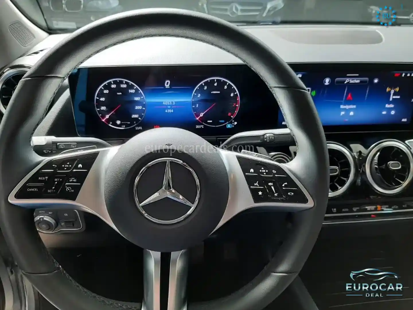 Mercedes-Benz B 180