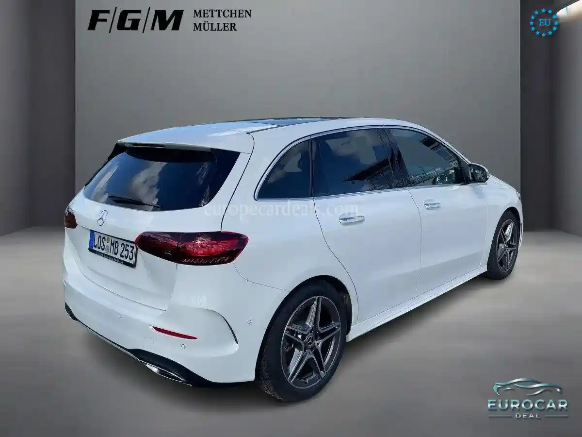 Mercedes-Benz B 220