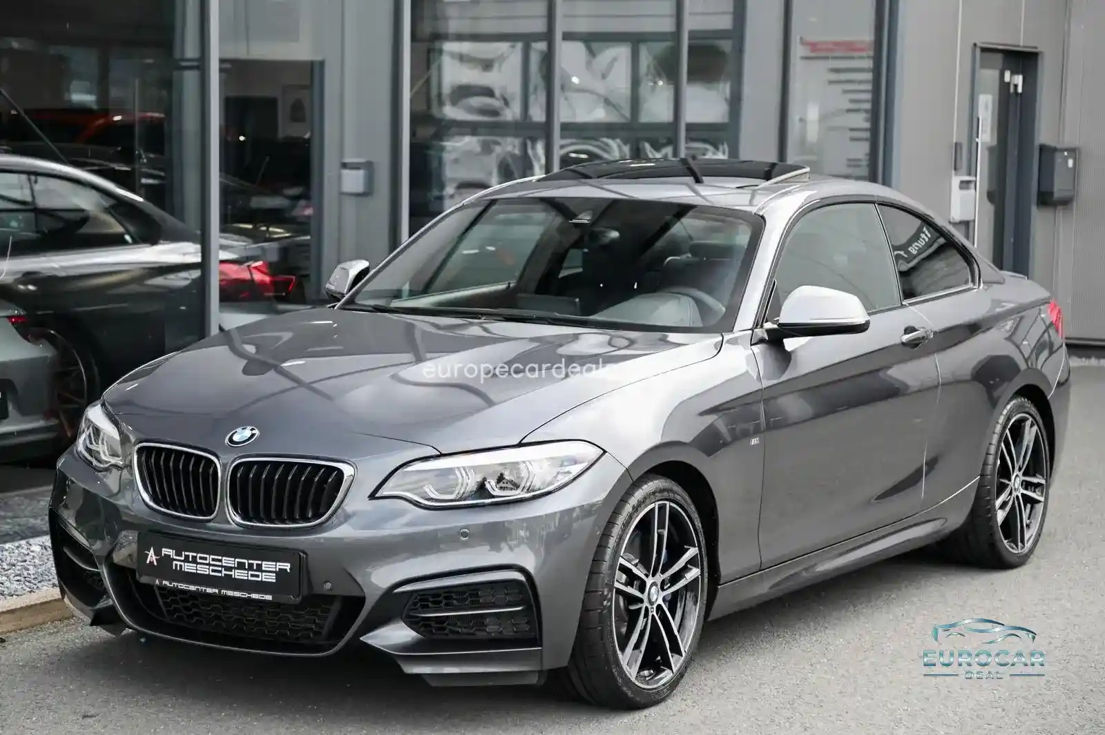 BMW M240i