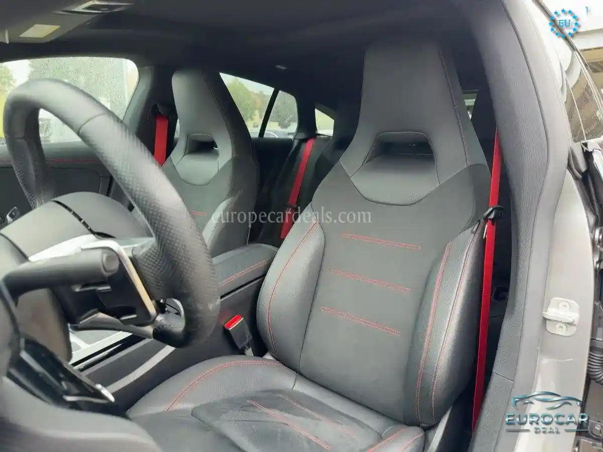Mercedes-Benz CLA 35 AMG Shooting Brake