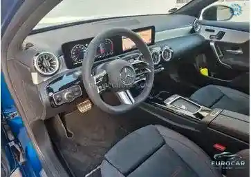 Mercedes-Benz A 220