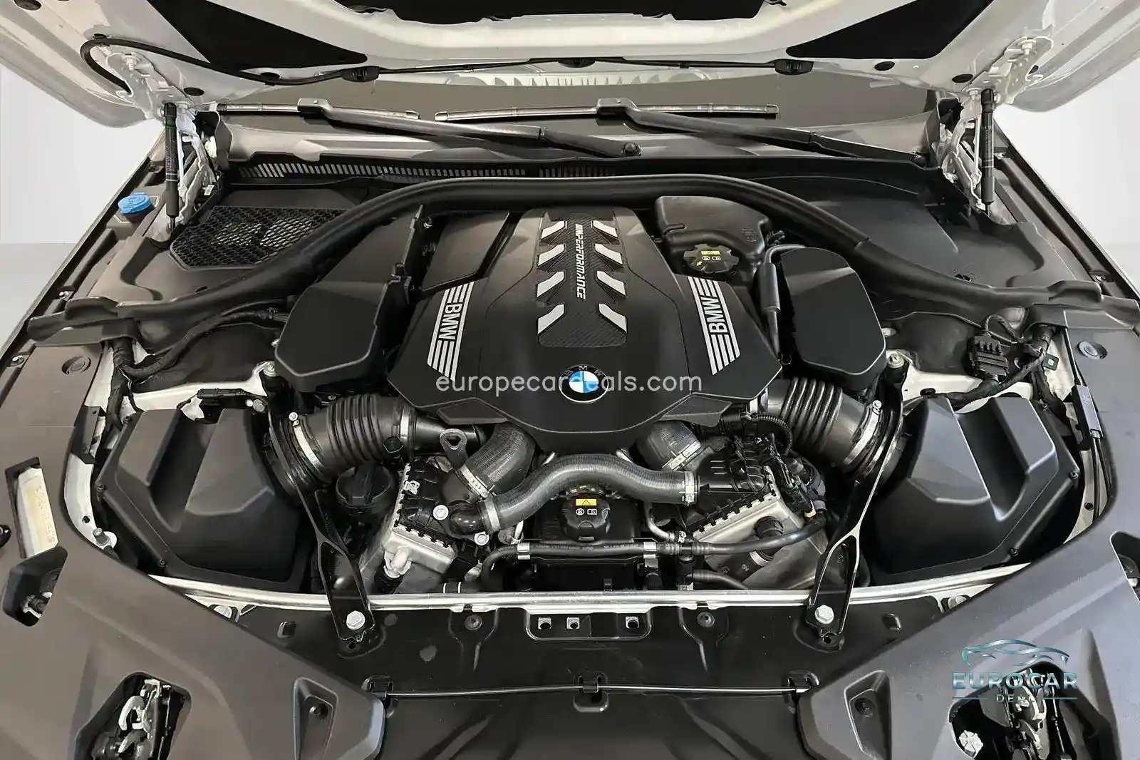 BMW M850