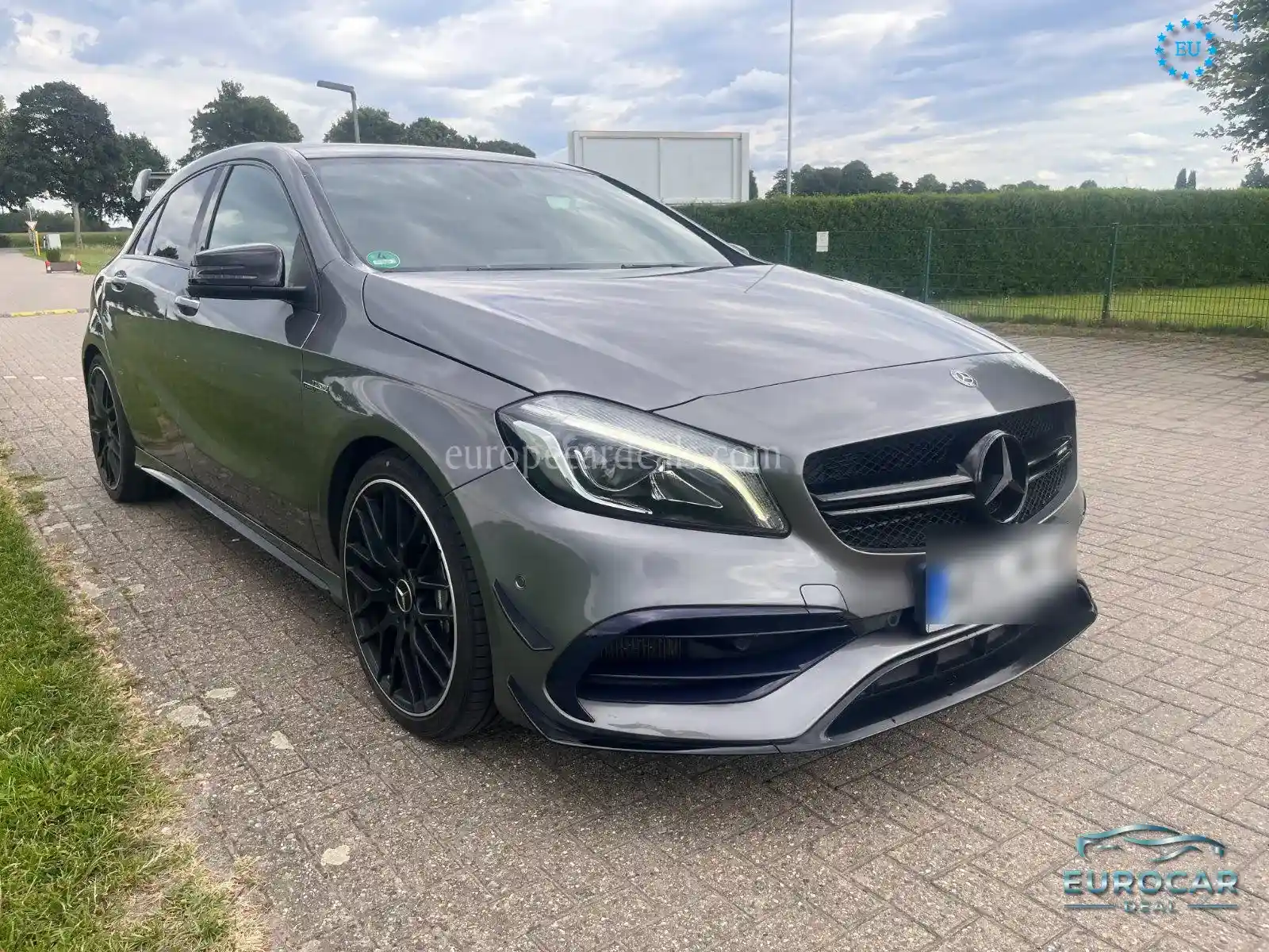 Mercedes-Benz A 45 AMG