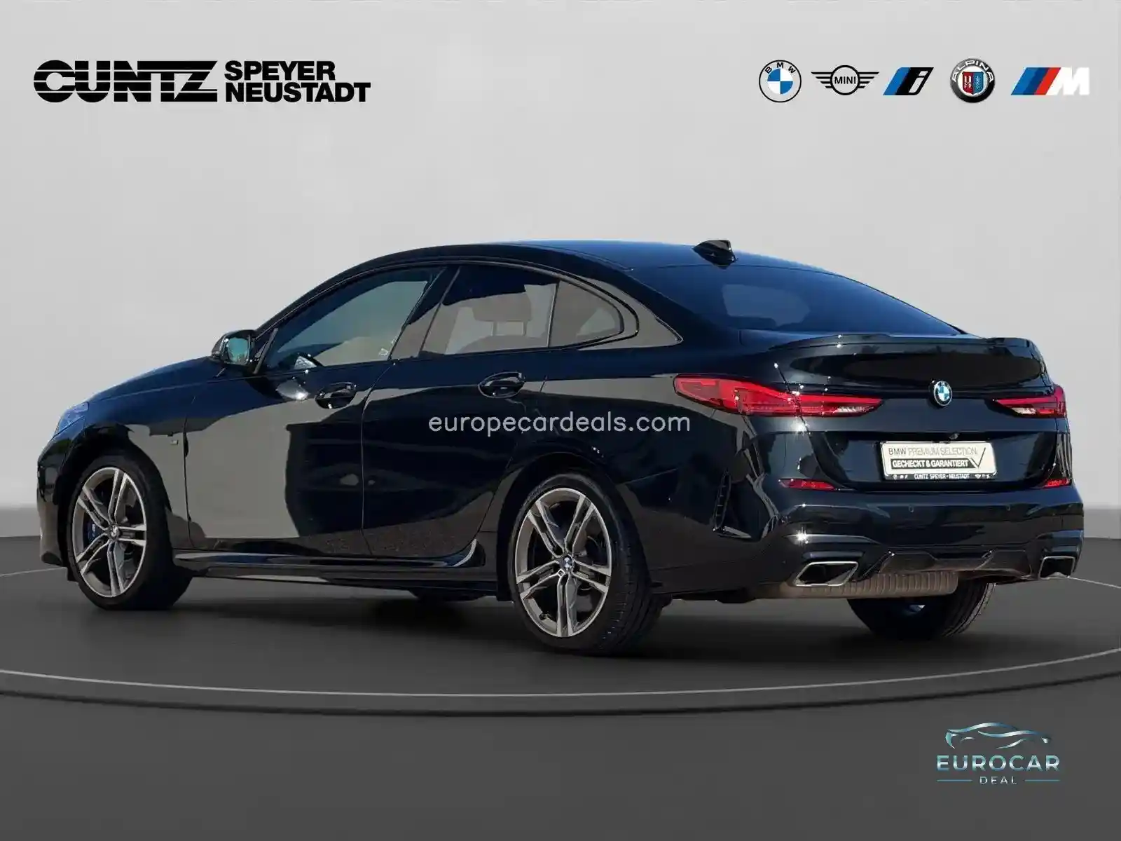 BMW M235