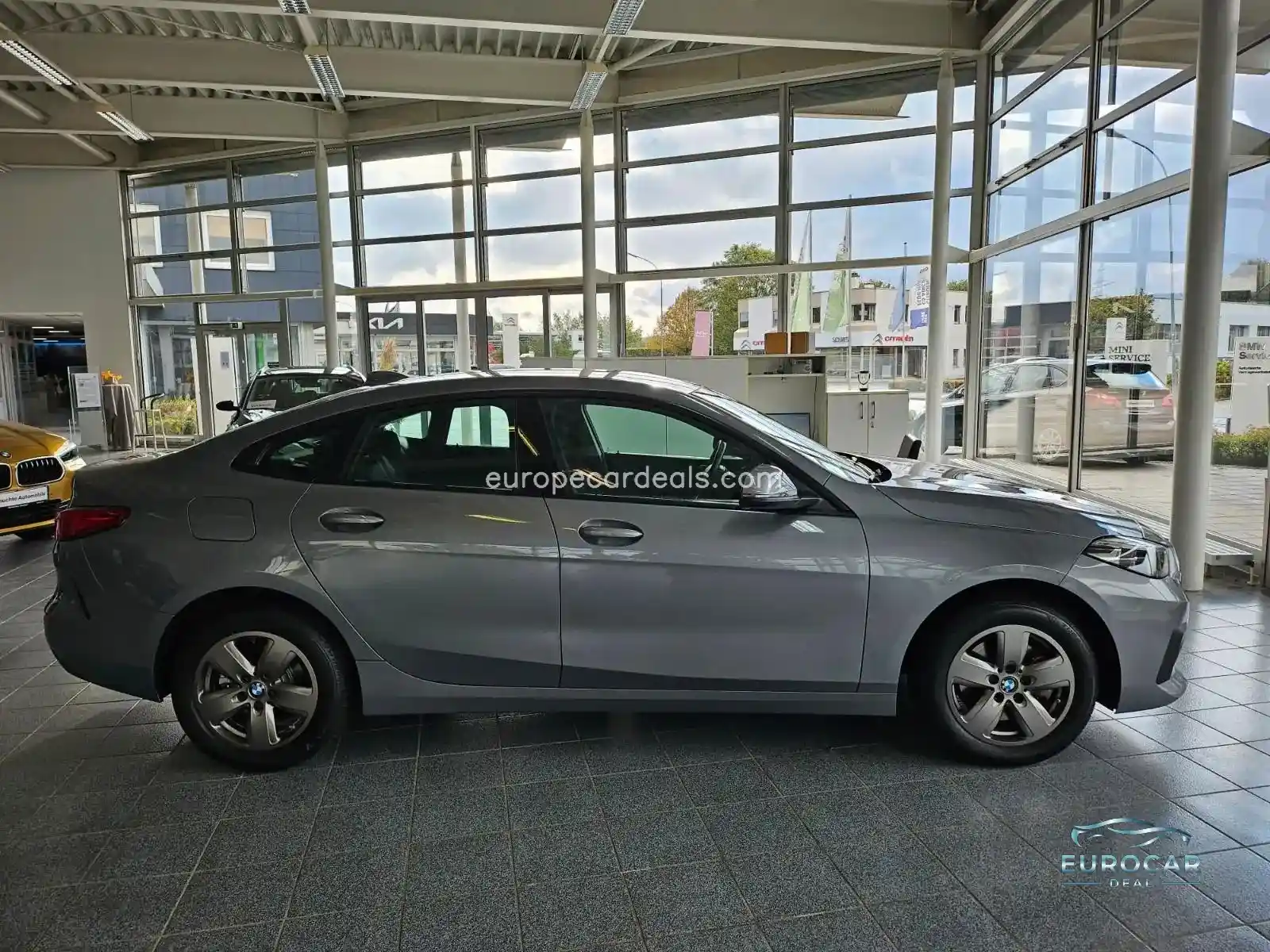 BMW 218