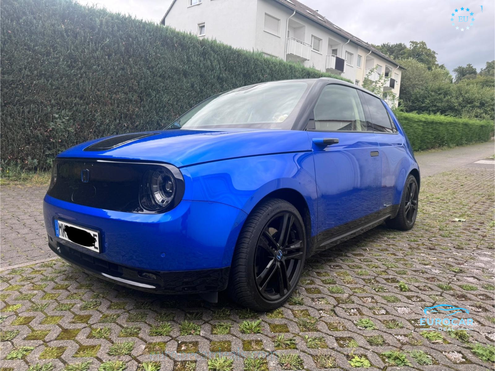 Honda e