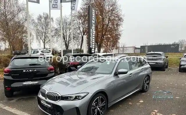 BMW 330